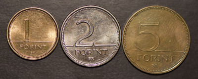 Ungaria 2000 - 1,2,5 forint foto
