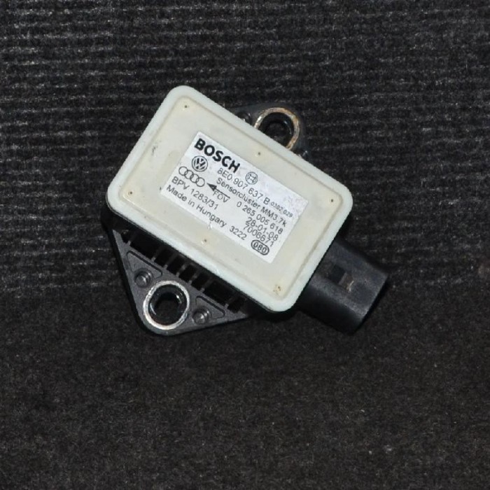 Senzor de accelerație AUDI A6 4F2, C6 2008 OEM: 0265005618,8E0907637B 1995644