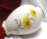 VAZA PORTELAN FURSTENBERG BAVARIA PORTELAN CREM IVOIRE CU DECOR FLORAL ANII 60 24 CM