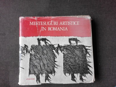 MESTESUGURI ARTISTICE IN ROMANIA , OLGA HORSIA , 1972 foto