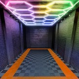 Iluminare RGB LED hexagonala pentru atelierul de garaj showroom 14 panouri 2.30 x 4.56m Performance AutoTuning