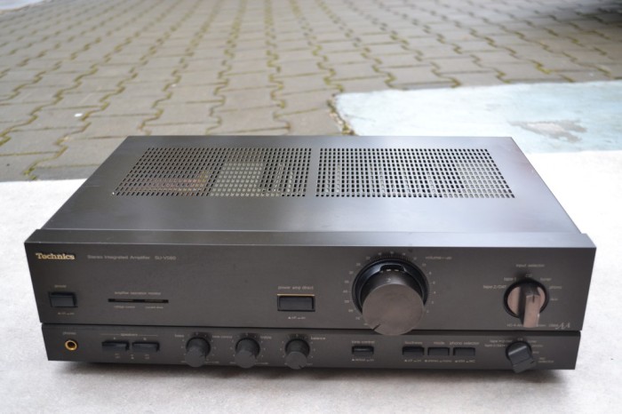 Amplificator Technics SU V 560