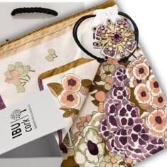 Set cadou esarfa Purple cu brosa