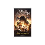 Percy Jackson Y Los Dioses del Olimpo: La Diosa de Tres Cabezas / Wrath of the Triple Goddess. Percy Jackson and the Olympians