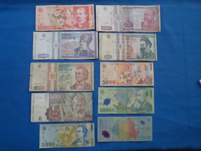 LOT 10 BANCNOTE ANI DIFERITI -ROMANIA foto