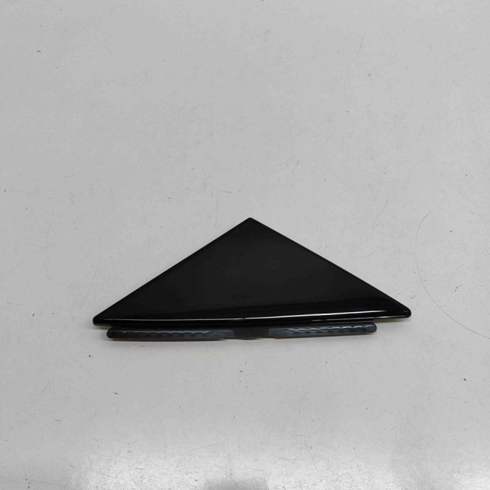 Geam lateral dreapta față VOLVO XC60 II 246 2024 OEM: Off-road | 32240127