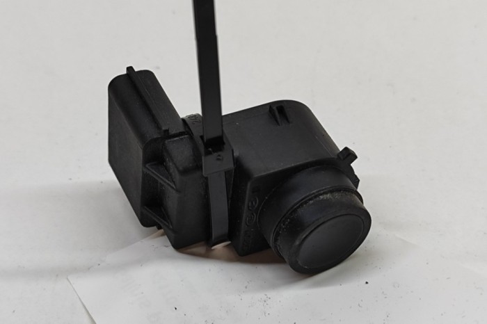 Senzor de parcare spate KIA EV6 CV 2022 OEM: 99310-GI700AHV 21700597