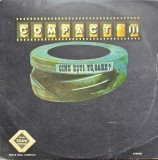 Compact - Cine ești tu, oare? Vinil 12 inch, 1991, 33 RPM, 1 Disc, Stare Buna