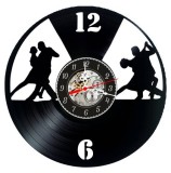 Ceas de perete decorativ realizat din disc de vinil, Model Dansatori de Tango Argentinian, Negru, 30 cm