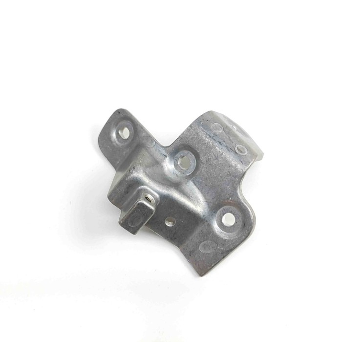 Suport aripa dreapta față BENTLEY BENTAYGA 2022 OEM: 36A821394A 30484490