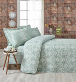 Set cuvertura de pat dubla matlasata, Eponj Home, Pure Water Green, 3 piese, 65% bumbac, 35% poliester, verde/alb