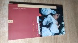 Cumpara ieftin Irina Nicolau (autograf) - Ghidul sarbatorilor romanesti (Humanitas, 1998)