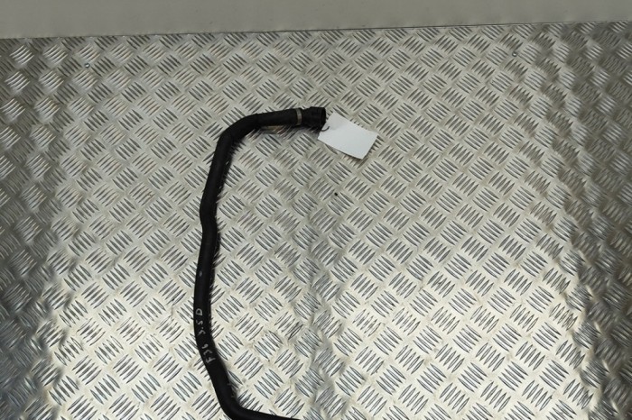 Furtun de lichid de răcire BMW 3 F30, F80 2013 OEM: 9243891 22277698