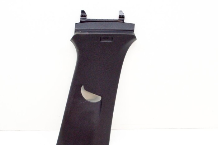 Ornament st&acirc;lp B dreapta VW ID.3 E11 2021 OEM: 10A867244A 13727350
