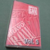 Cumpara ieftin CASETA AUDIO BRAVO ROM VOL 5 RARA!! ORIGINALA