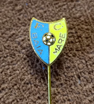 Insigna fotbal - FC BAIA MARE foto