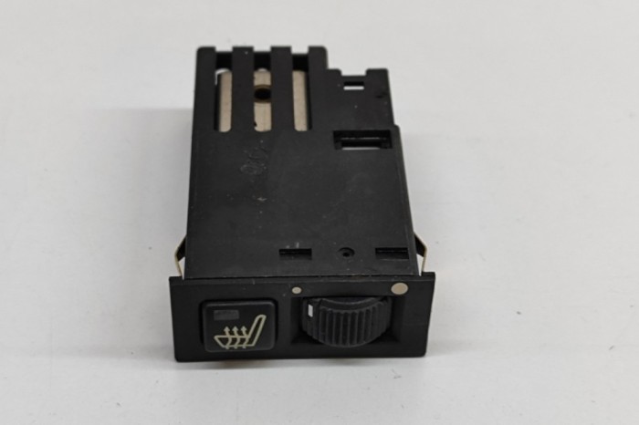 Comutator &icirc;ncălzire scaun BMW 7 E38 1996 OEM: 8352259 28955317