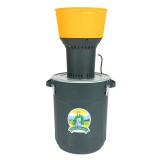 Moara electrica Micul Fermier, 1300W/19000 rpm cu galeata plastic 50 L, site incluse