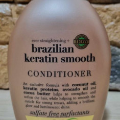 Brazilian Keratin Smooth balsam cu efect de netezire pentru par