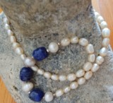 Colier distins perle, lapis lazuli și argint