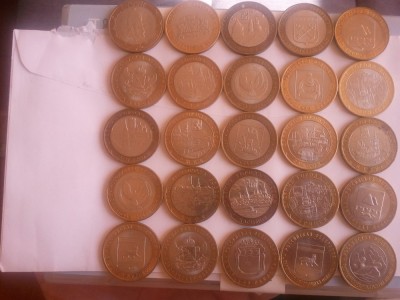 Lot 25 monede bimetalice rusești de 10 ruble+(gratuite) taxele postale = 200 lei foto