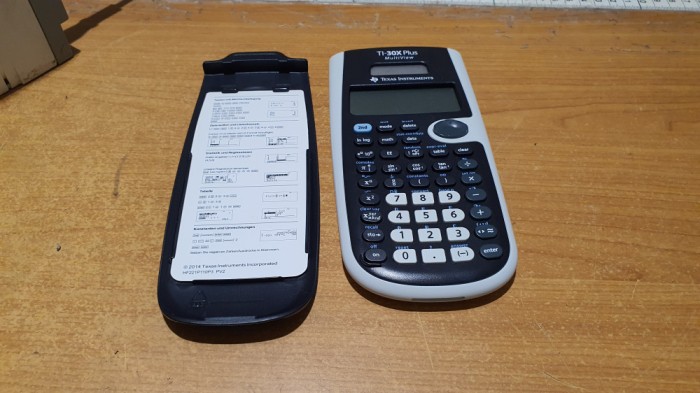 Texas Instruments ti-30x Plus Calculator #A661