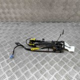 Cadru m&acirc;ner interior ușă st&acirc;nga față LEXUS CT ZWA10_ 2011 OEM: 82156-76010,69202-48011 30322722