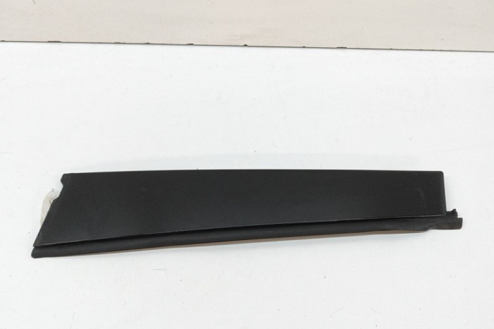 Ornament vertical ușă dreapta spate LEXUS NX _Z1_ 2020 OEM: 75075-78010 31568285