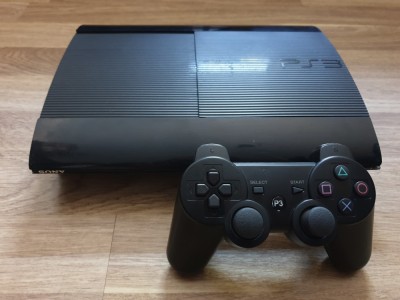 PS3 (Playstation 3) modat HEN 120 GB + 20 jocuri (GTA IV, Red Dead, NFS, Spider-Man) foto