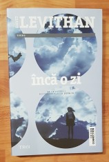 Inca o zi de David Levithan. Colectia Fiction Connection