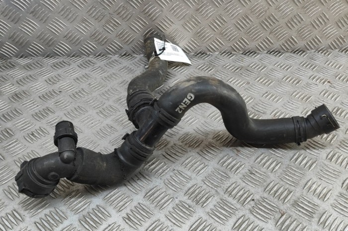 Furtun de lichid de răcire LAND ROVER DISCOVERY V L462 2019 OEM: JPLA-8260-BC 31318505