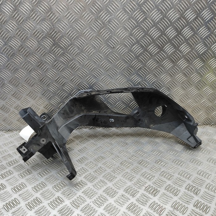 Suport far dreapta AUDI Q4 SUV F4B 2024 OEM: 89A805326B 32636623