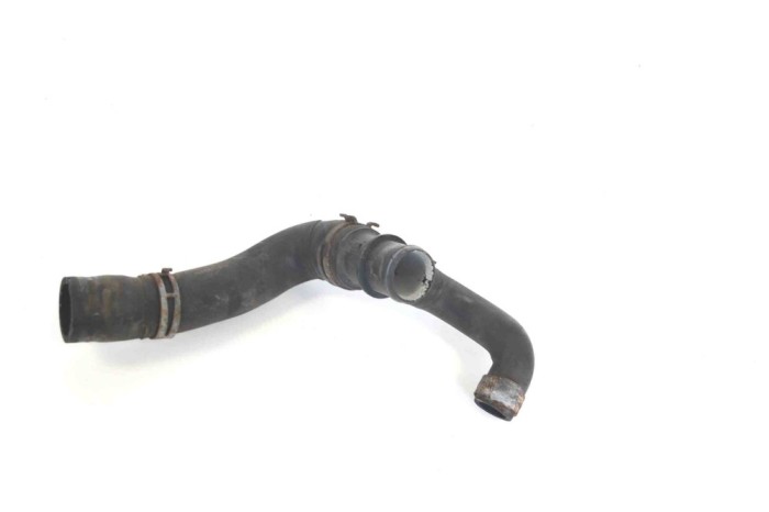 Furtun VW PASSAT Variant B7 365 2012 OEM: 3AA122051A