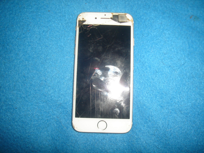 TELEFON IPHONE 6 DISPLAY CRAPAT PENTRU PIESE