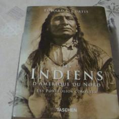 Les Indiens D'Amerique du Nord .Les portfolios complets - Taschen - in franceza