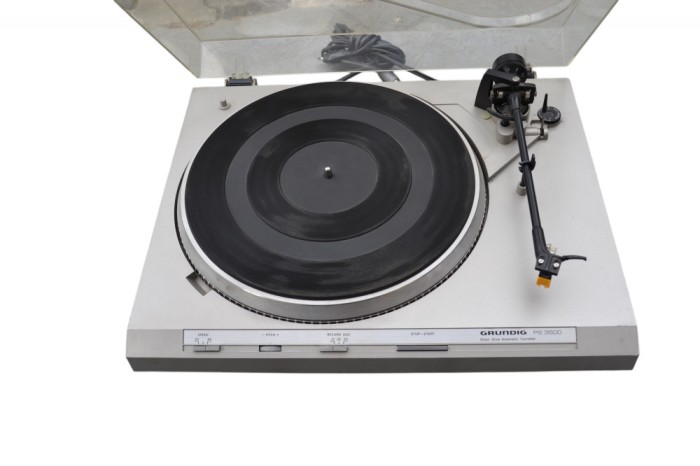 Pick up Grundig PS 3500