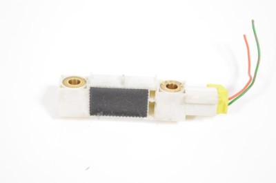 Senzor de impact st&amp;acirc;nga spate VOLVO XC90 I 2010 OEM: 8651755 2776262 foto