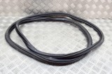 Garnitura ușă st&acirc;nga spate SKODA OCTAVIA III 5E3 2016 OEM: 5E5867367F | 13704337