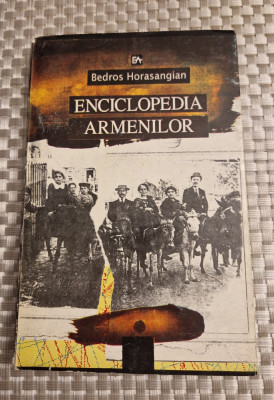 Enciclopedia armenilor Bedros Horasangian cu autograf foto