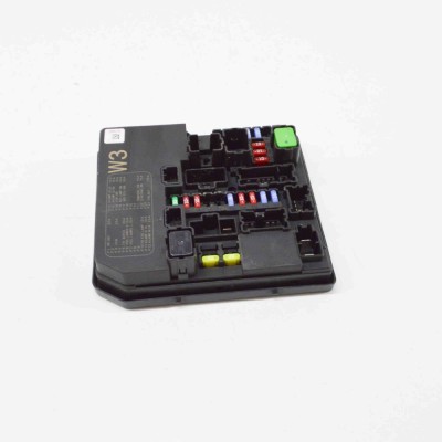 Modul panou de siguranțe NISSAN LEAF ZE0 2014 OEM: 284B7-3NE3A,521772F07 foto