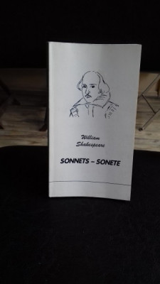 SONNETS - SONETE - WILLIAM SHAKESPEARE foto