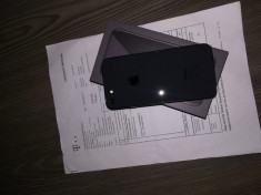 IPhone 8 - 64GB Full box foto