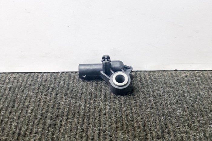 Senzor de impact st&acirc;nga față TESLA MODEL 3 2018 OEM: 1036761-00-A 11321944