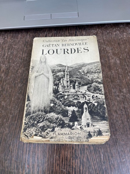 Gaetan Bernoville Lourdes (1933)
