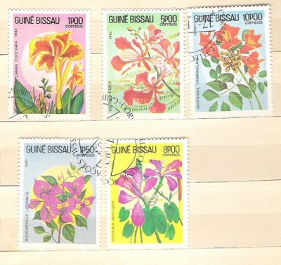 Guinee Bissau 1983 Flowers A.13 foto