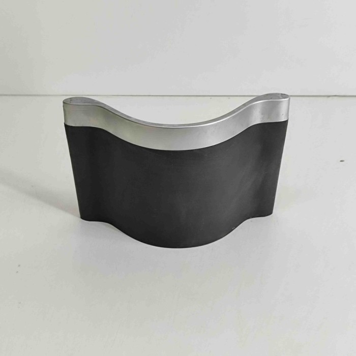 Suport de pahar TESLA MODEL X 2017 OEM: 1058082-00-C 25806877