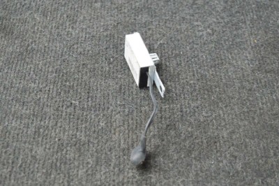 Amplificator de antena TESLA MODEL S 2014 OEM: 1004808000 11540059 foto
