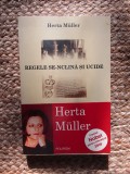 REGELE SE-NCLINA SI UCIDE - HERTA MULLER