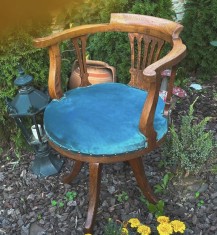 Scaun de birou rotativ antic