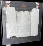 Cumpara ieftin Set halat + 2 prosoape baie Drew